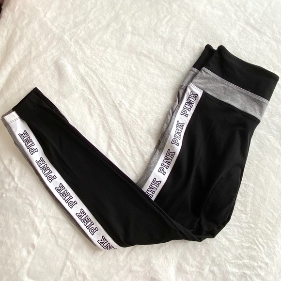 PINK Victoria's Secret Pants - NWOT VS Pink Striped Leggings in Size Large